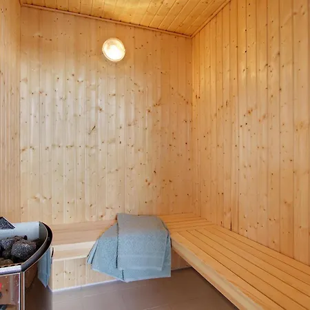 Awesome In Henne With Sauna *